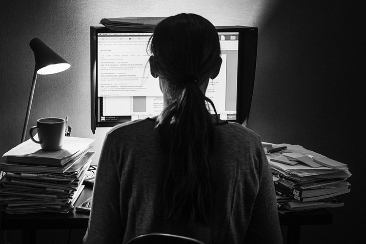 fgj8-e-s-liten-sv_1024_880_2_thumb